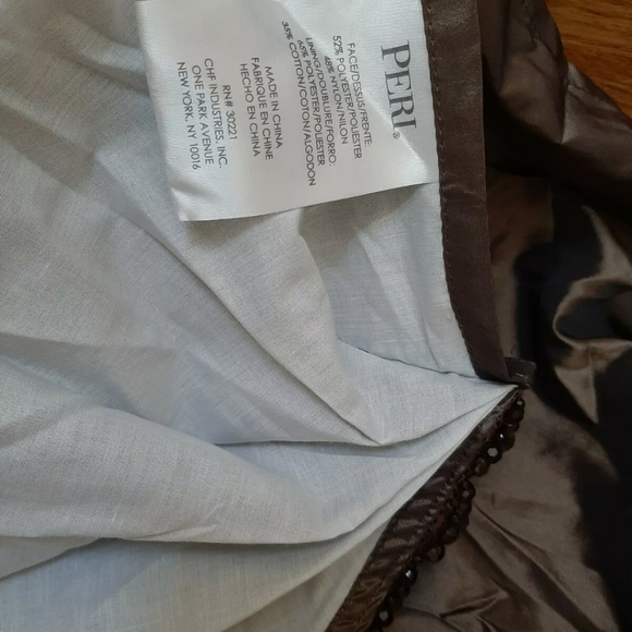 Peri Argentina crescent valance  chocolate (1 valance) - Picture 3 of 14